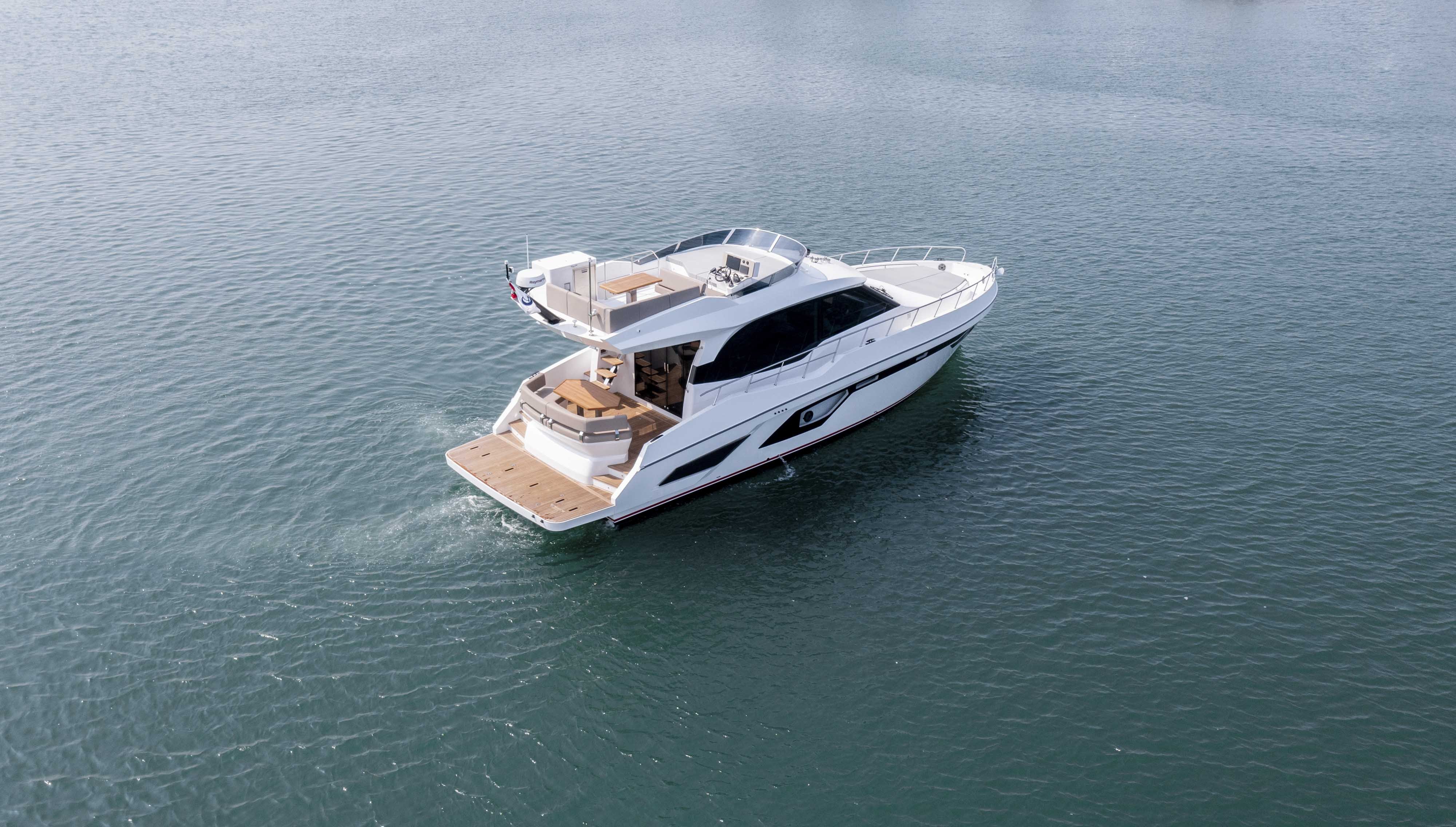 Profile - Majesty 49 #001 - 15