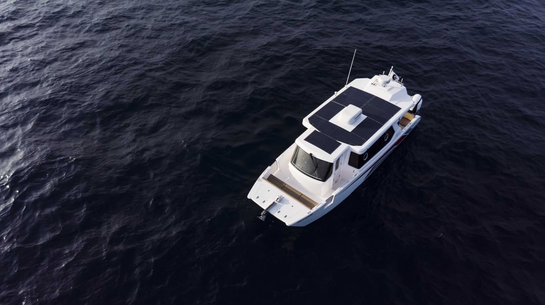 SilverCat 34 LUX _ Maldives _ Drone  6